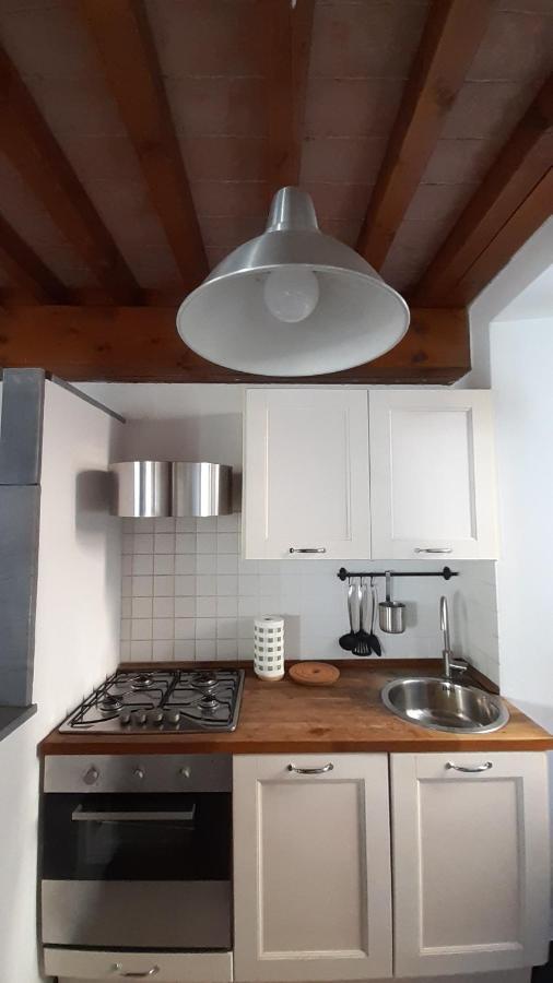 Il Nido Dell'Arancio Apartment Carrara Bagian luar foto